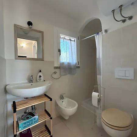 Apartamento Ampio Bilo Bellissima Vista Mare B8 Olbia